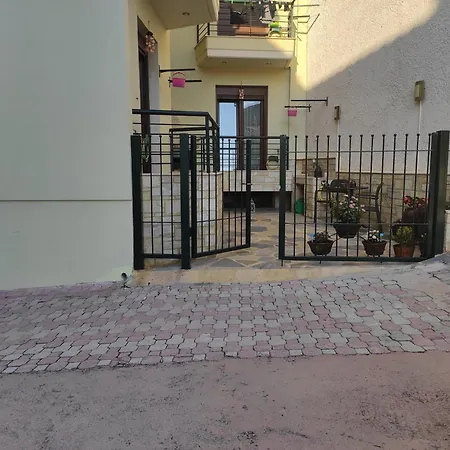 Eleni-areti Apartment *